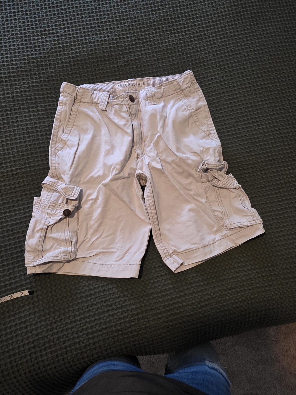 Aeropostale Men's Light Tan Cargo Shorts with Multi Pockets